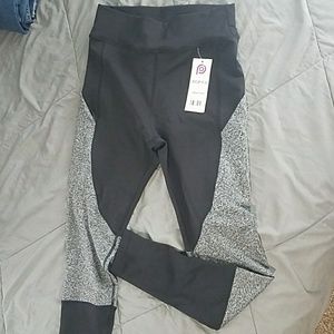 Popfit workout leggings NWT